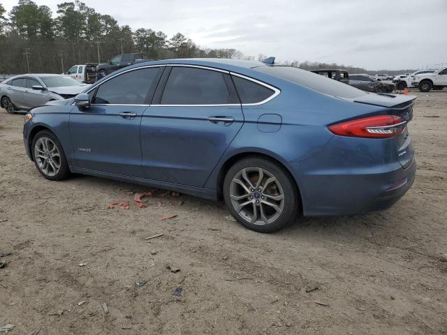 3FA6P0RU3KR117902 Ford Fusion Titanium