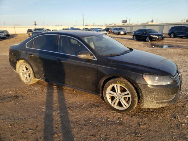 1VWBV7A32FC097329 Volkswagen PASSAT SE