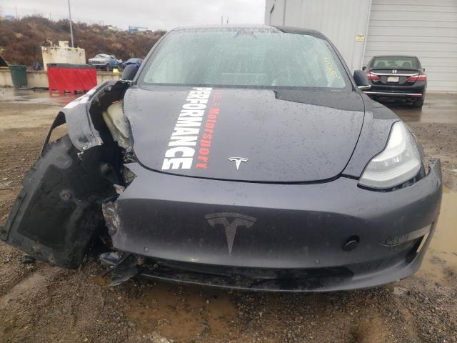 5YJ3E1EB3JF113944 Tesla MODEL 3