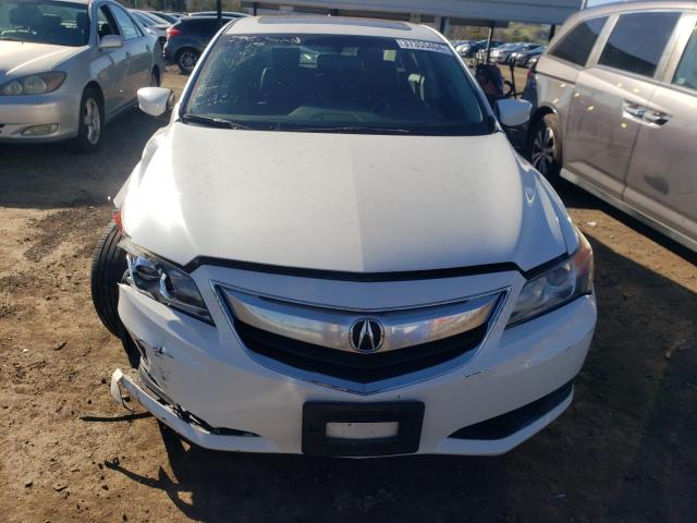 19VDE1F35EE000688 Acura ILX 20