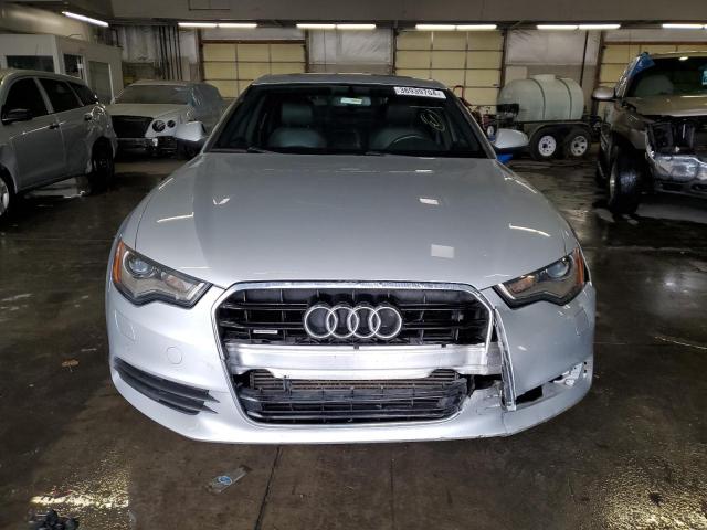 WAUGFAFC6FN044596 Audi A6 Premium Plus