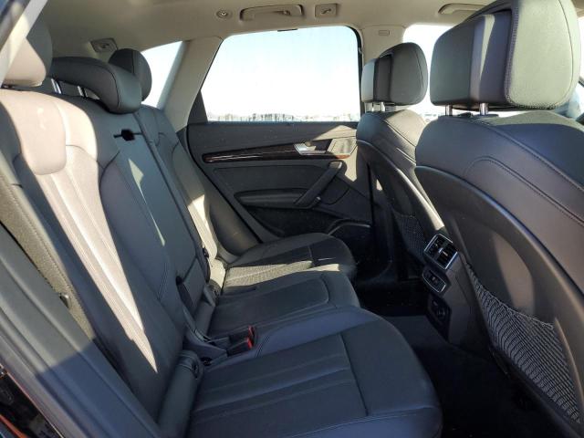 WA1BNAFY3K2091814 Audi Q5 Premium Plus