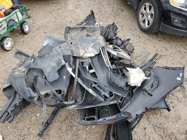 3VV2B7AX8LM038845 Volkswagen TIGUAN SE