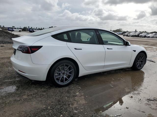 5YJ3E1EA5NF186679 Tesla MODEL 3
