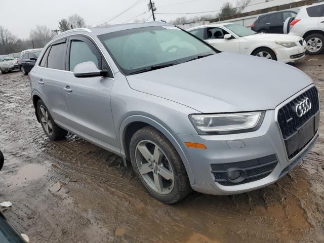 WA1EFCFS7FR004270 Audi Q3 Premium Plus