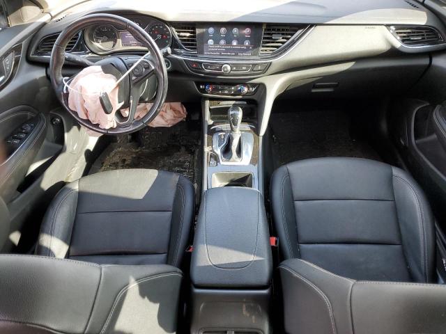 W04GV8SX2J1150464 Buick Regal Tourx Essence