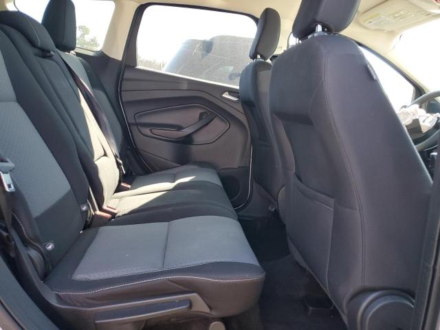 1FMCU0GD3KUA74210 Ford ESCAPE SE