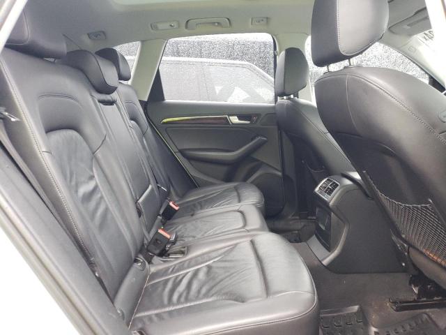 WA1LFAFP8FA109826 Audi Q5 Premium Plus