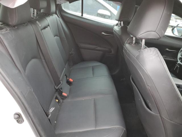 JTHX3JBH6M2044737 Lexus UX 200