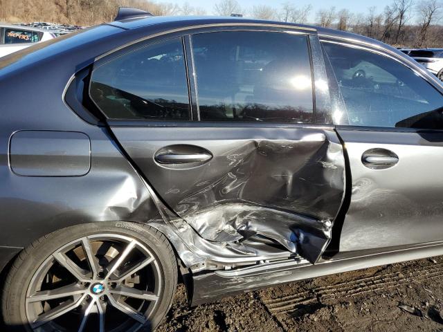3MW5R7J06M8B76028 BMW 330XI