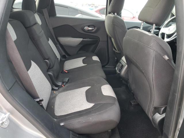 1C4PJMCS7EW317696 Jeep Cherokee Latitude
