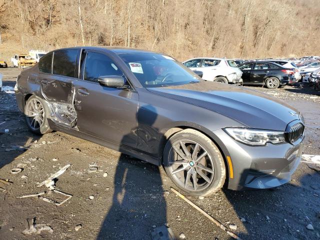 3MW5R7J06M8B76028 BMW 330XI