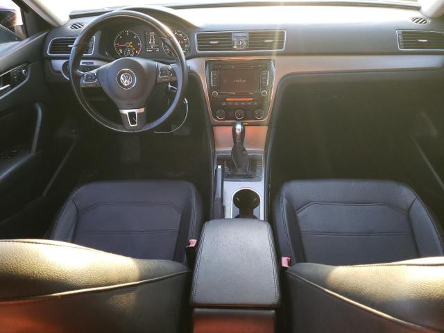 1VWBV7A32FC097329 Volkswagen PASSAT SE