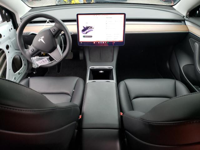 5YJ3E1EB8NF208070 Tesla MODEL 3