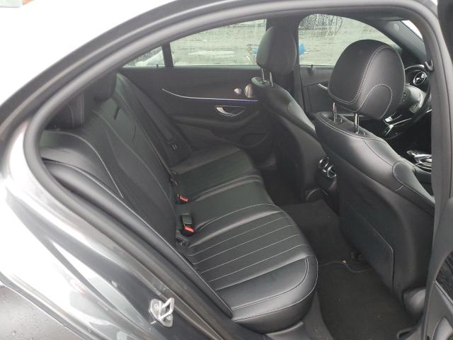 WDDZF4KB9HA029438 Mercedes-Benz E 300 4matic