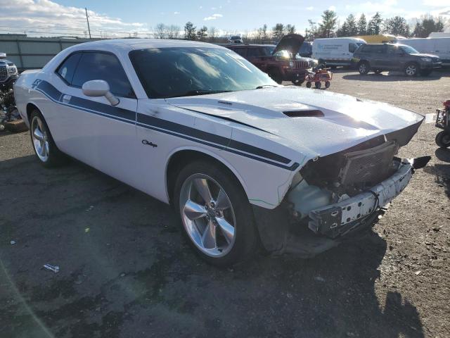 2C3CDZBT9FH744234 Dodge Challenger Sxt Plus