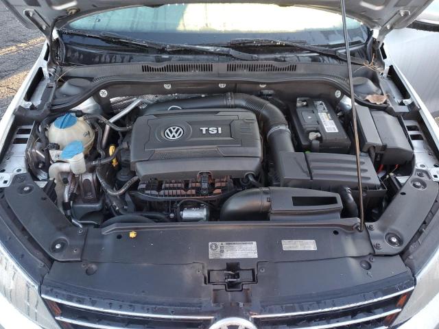 3VWD17AJ8FM310205 Volkswagen JETTA SE