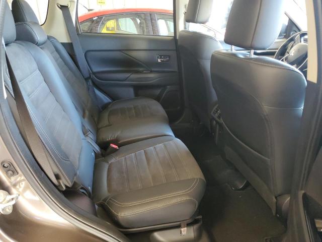 JA4AD3A30KZ016484 Mitsubishi Outlander Se