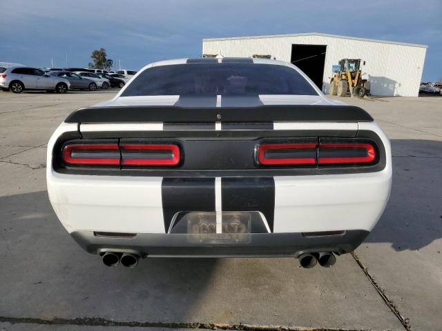 2C3CDZAG4JH204528 Dodge Challenger Sxt