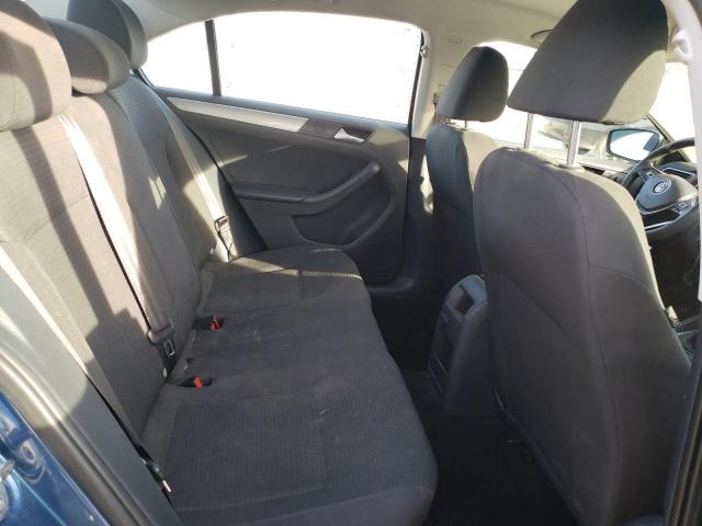 3VWD67AJ9GM313245 Volkswagen JETTA SE