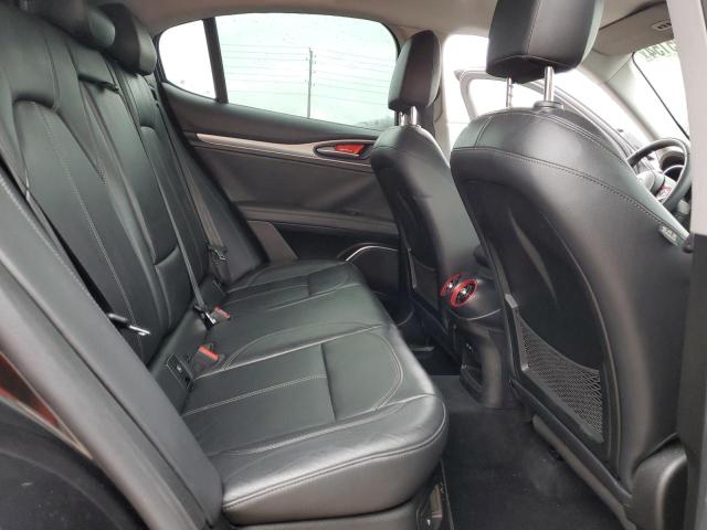 ZASFAKAN3J7B61925 Alfa Romeo Stelvio
