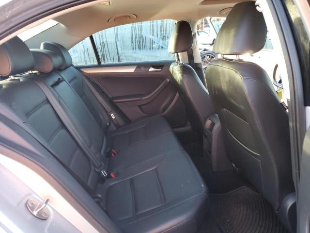 3VWD17AJ8FM310205 Volkswagen JETTA SE