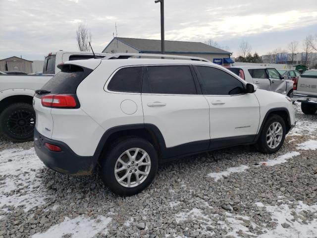 1C4PJMCB8GW326734 Jeep Cherokee Latitude