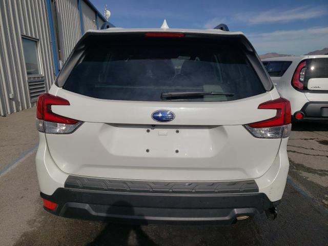 JF2SKAEC1NH515403 Subaru Forester Premium