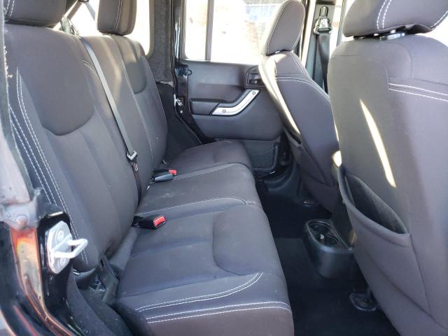 1C4BJWEG3EL163858 Jeep Wrangler Unlimited Sahara