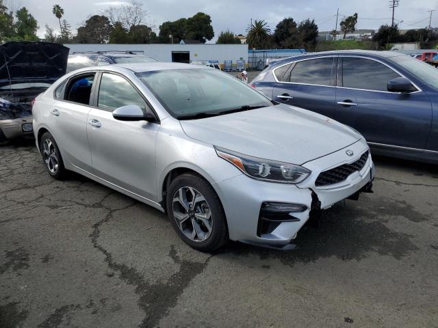 3KPF24AD6KE027873 KIA FORTE FE