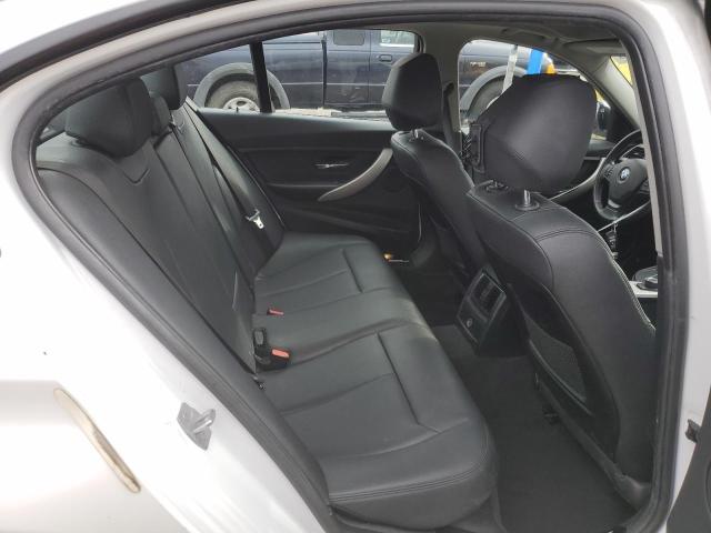 WBA8A3C52JA488661 BMW 320 XI