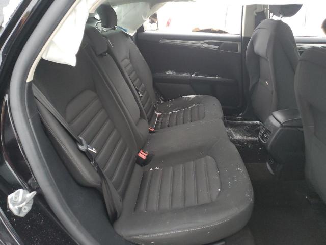 3FA6P0LU6KR131821 Ford FUSION SE