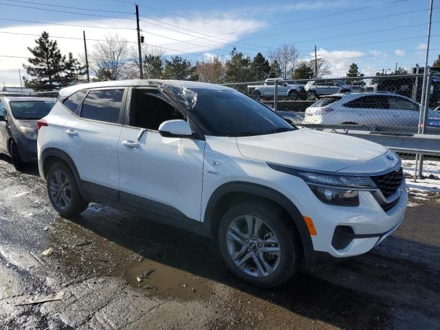 KNDEPCAAXM7048595 KIA Seltos Lx