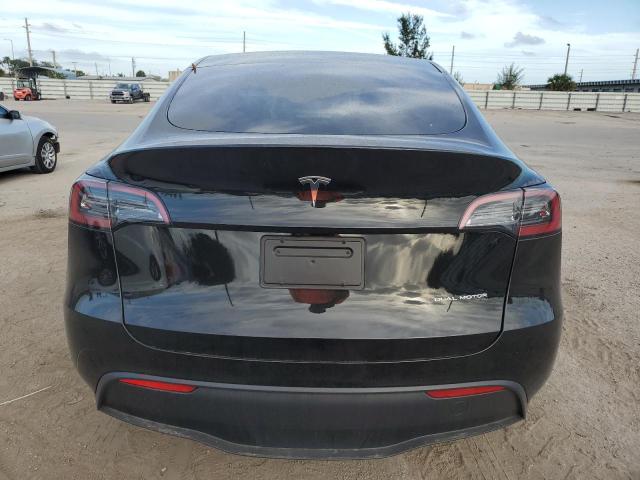 7SAYGDEE4PF939547 Tesla Model Y