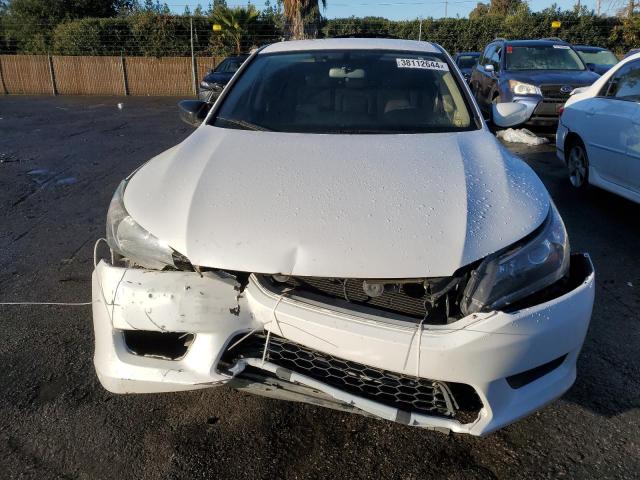1HGCR2F30FA142353 Honda ACCORD LX