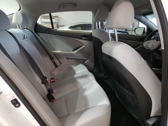 KNAGM4A77F5627843 KIA Optima Lx