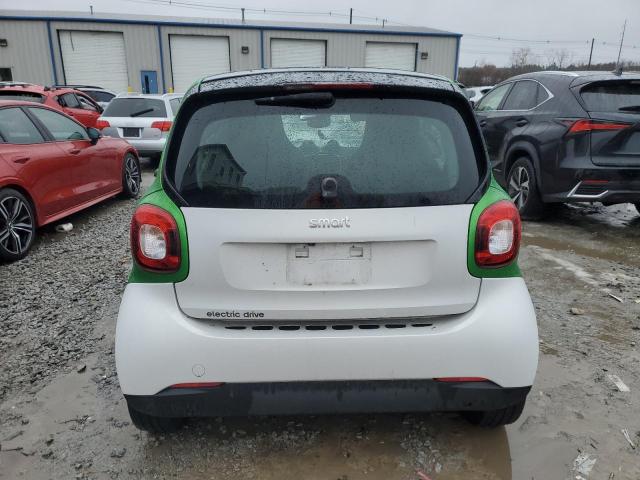 WMEFJ9BA8HK237046 Smart Fortwo