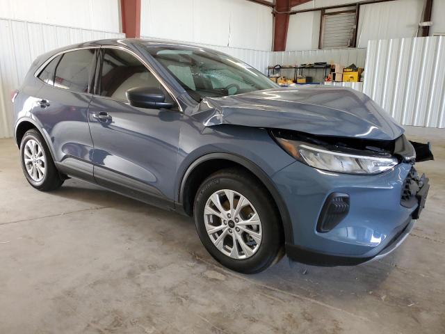 1FMCU0GNXPUB30482 Ford Escape Active