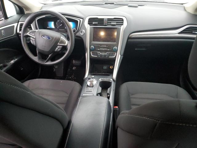 3FA6P0LU6KR131821 Ford FUSION SE
