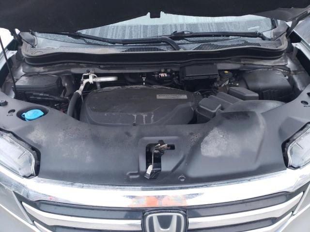 5FNYF6H98JB040000 Honda Pilot Touring
