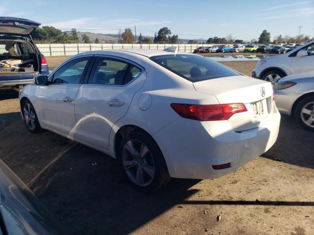 19VDE1F35EE000688 Acura ILX 20