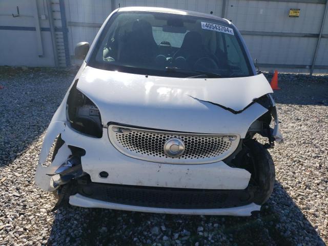 WMEFJ5DA8GK139493 Smart Fortwo