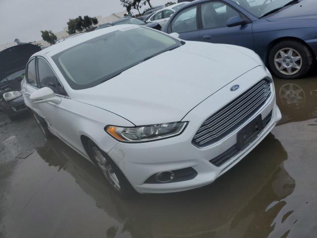 3FA6P0HD9GR218290 Ford FUSION SE