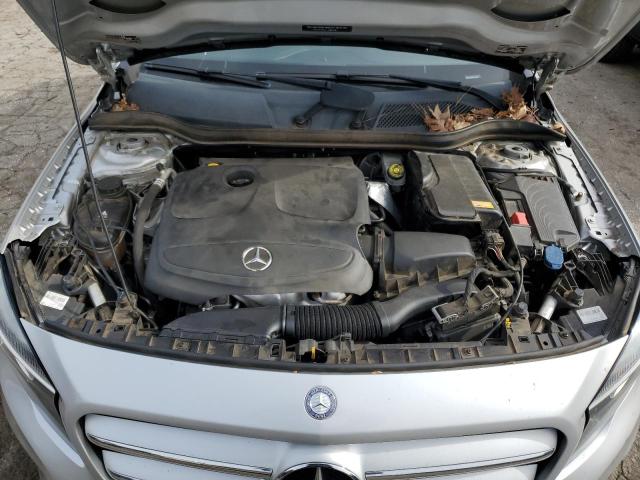 WDCTG4EBXGJ219881 Mercedes-Benz GLA 250