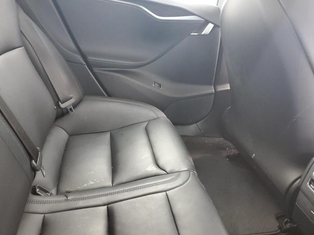 5YJSA1E28JF261868 Tesla MODEL S