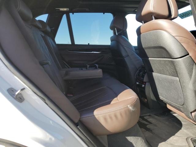 5UXKT0C5XJ0W02444 BMW X5 Xdr40e