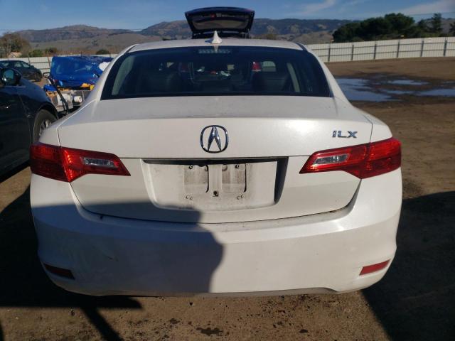 19VDE1F35EE000688 Acura ILX 20