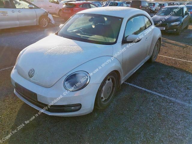 81528083 :رقم المزاد ، ***************** vin ، 2015 Volkswagen Beetle Des مزاد بيع