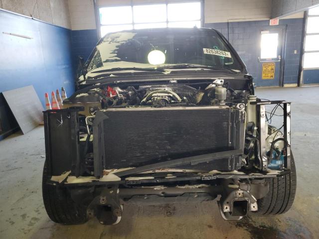 1GKS2GKCXJR147303 GMC Yukon Xl K1500 Slt