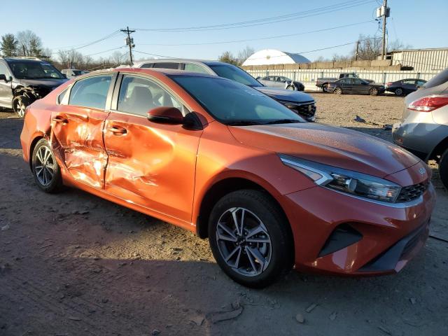 3KPF24AD9PE514976 KIA FORTE LX